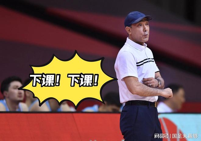 包含汉诺威主教练下课，球队转会窗口或有动作的词条