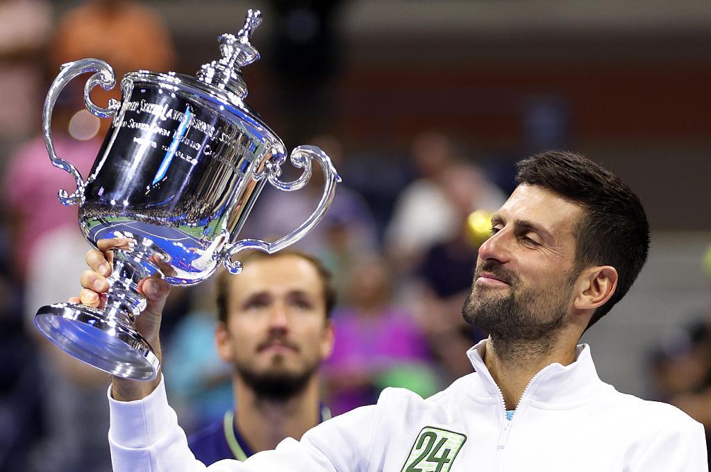 联合杯轻取年终总决赛,德约科维奇惊艳四座 联合杯轻取年终总决赛,德约科维奇惊艳四座