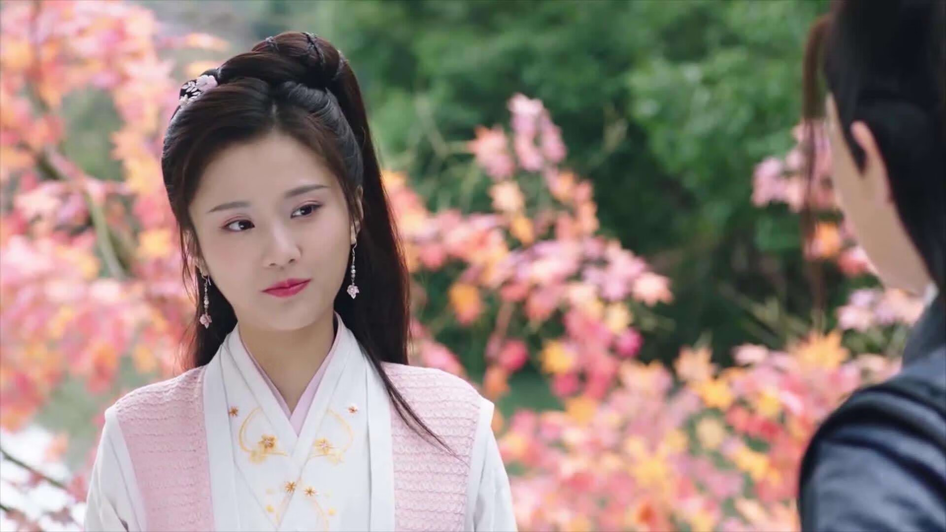 金年会下载-英超争冠焦点战与广东队收割老鹰，双线战场的较量与体育的平行宇宙