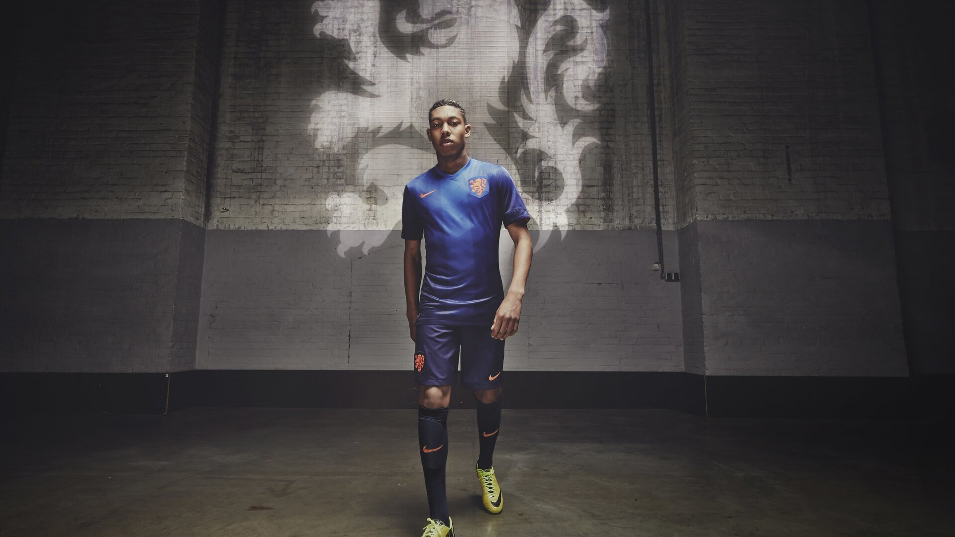 金年会全站-老树新枝，当马刺的团队基因碰撞世界杯的战术革命