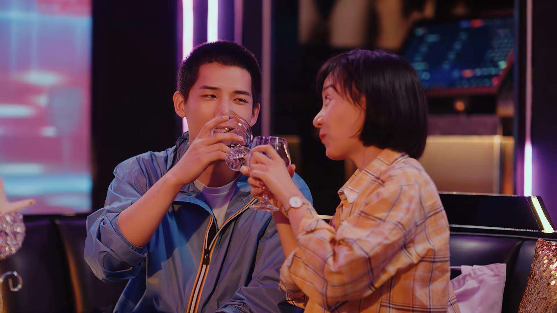 金年会博彩-防守制胜，76人对阵雷霆的启示与库里锁死对手的藝術