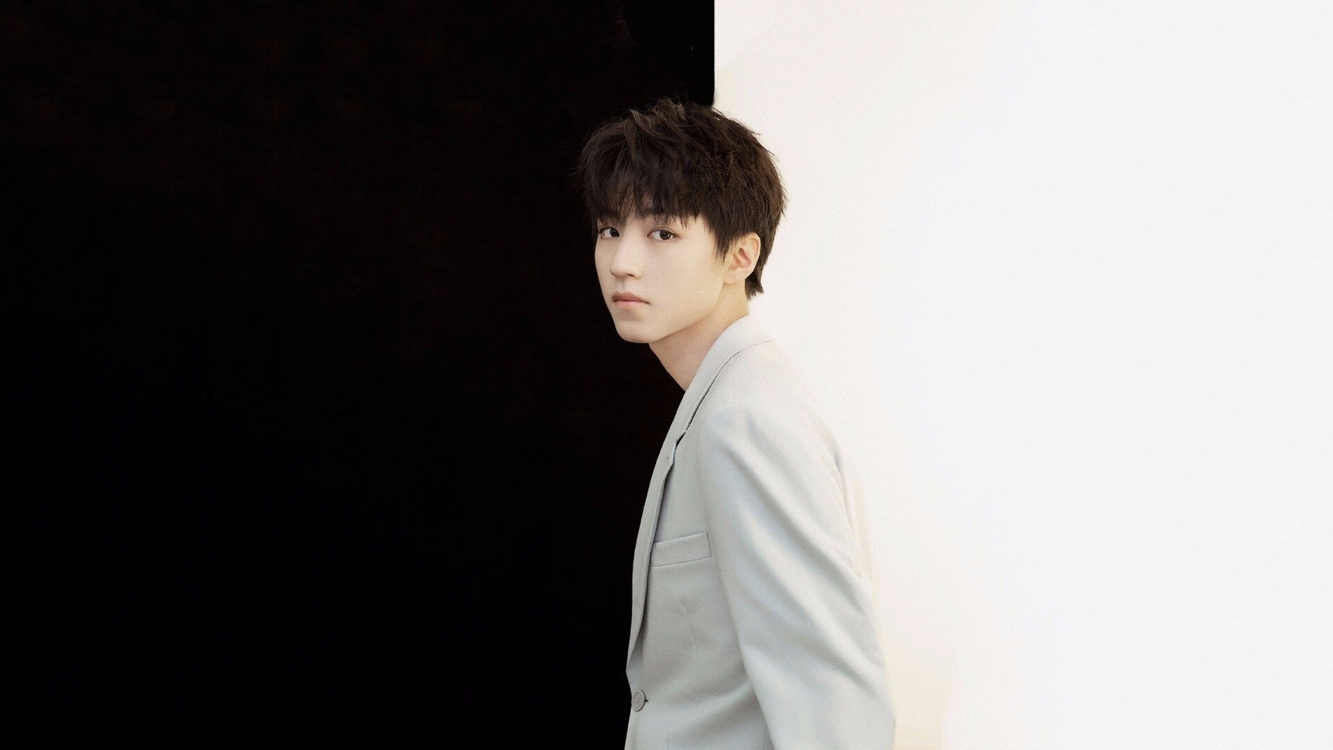 布雷默双响炮轰塌圣马梅斯，AC米兰客场奏凯彰显战术进化