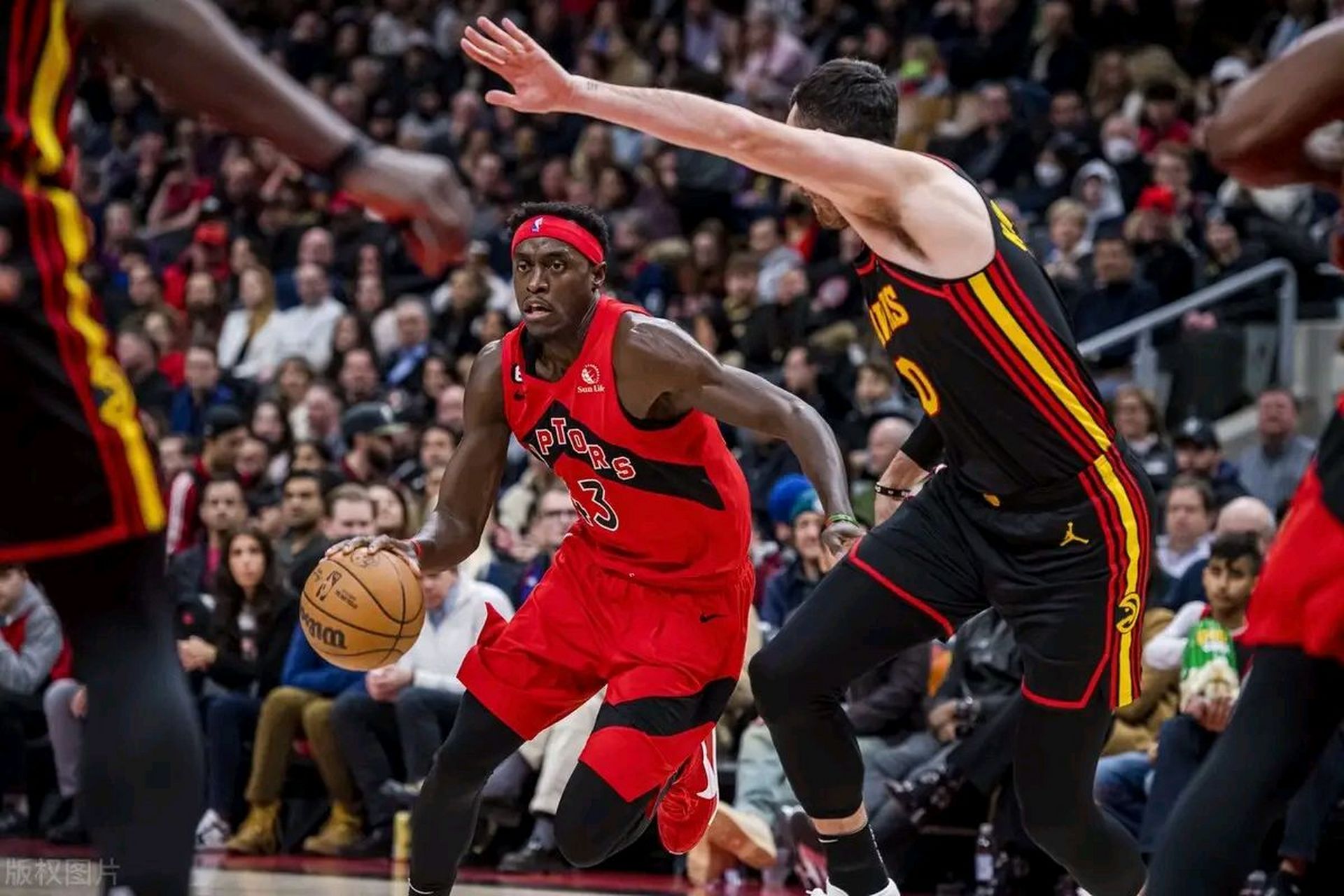 太阳对阵尼克斯,范弗利特带队取胜 太阳对阵尼克斯,范弗利特带队取胜